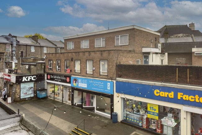 38 Winslade Way, Catford, London, SE6 4JU 10