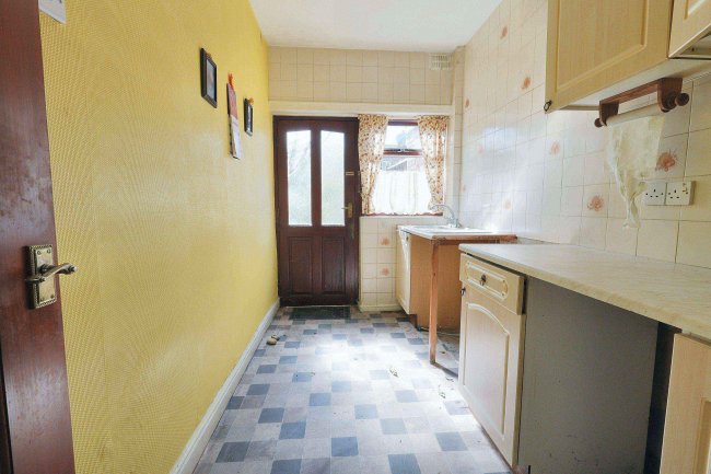 75 Old Road, Ashton in Makerfield, WN4 9BG 5