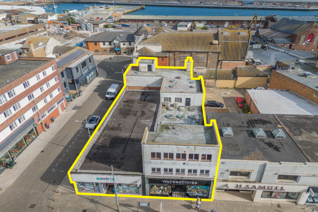 98 & 100 London Road North, Lowestoft, Suffolk, NR32 1ET 25