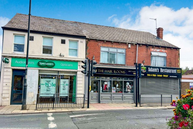 8 Barnsley Road, South Elmsall, WF9 2SE 9