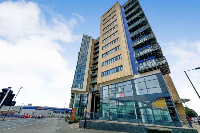 Apartment 315 The Bar, St. James Gate, 
Newcastle upon Tyne  NE1 4BA 9