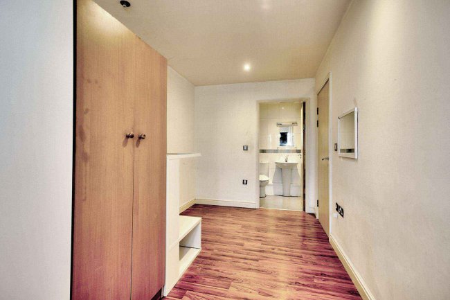 Apartment 315 The Bar, St. James Gate, 
Newcastle upon Tyne  NE1 4BA 9