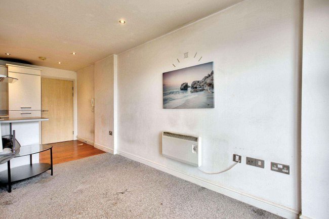 Apartment 315 The Bar, St. James Gate, 
Newcastle upon Tyne  NE1 4BA 9