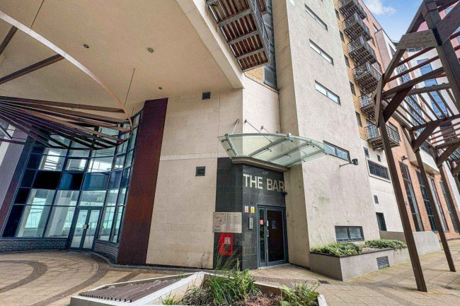 Apartment 315 The Bar, St. James Gate, 
Newcastle upon Tyne  NE1 4BA 9