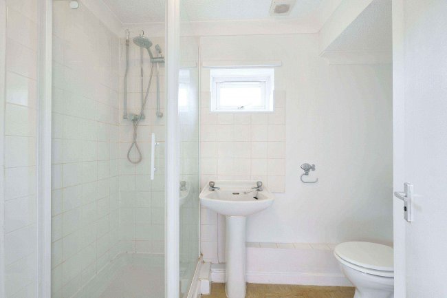 7 Taylors Lane, Buckden, St Neots, Cambridgeshire PE19 5TD 7