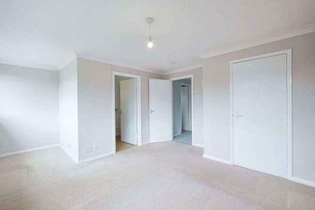 7 Taylors Lane, Buckden, St Neots, Cambridgeshire PE19 5TD 7