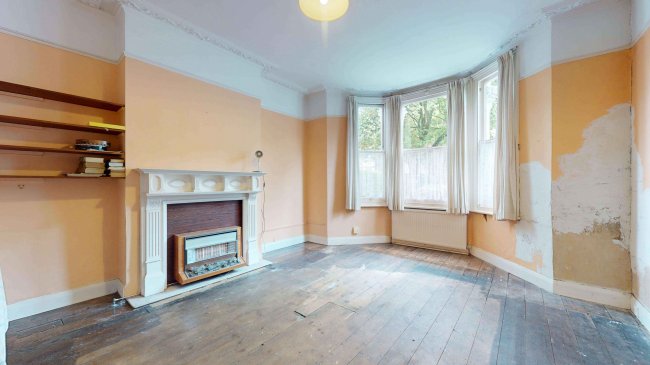 37 Bassein Park Road, Shepherds Bush, London, W12 9RW 10