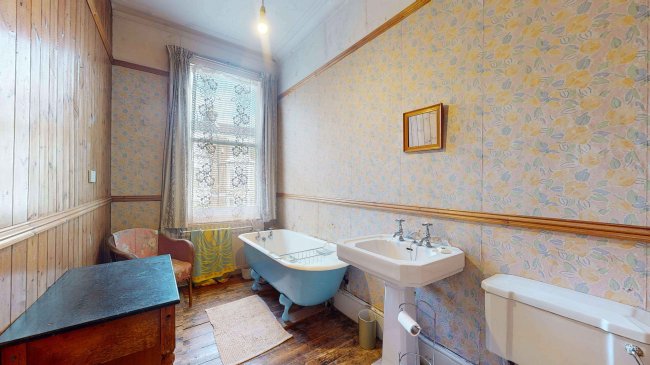 37 Bassein Park Road, Shepherds Bush, London, W12 9RW 10