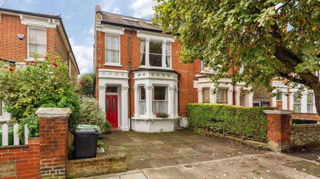 37 Bassein Park Road, Shepherds Bush, London, W12 9RW 10