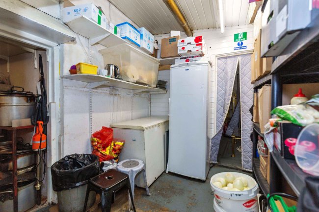 337 Brighton Road, Croydon, CR2 6EB 6