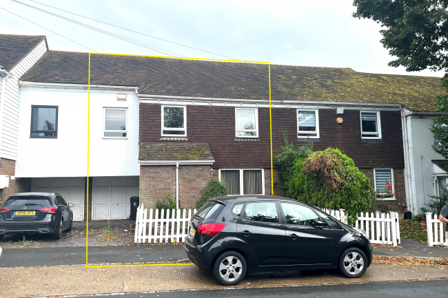 Middlemews, 58 High Road, Chigwell, Essex, IG7 6QB 7