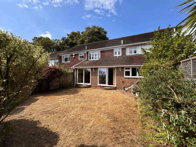 Middlemews, 58 High Road, Chigwell, Essex, IG7 6QB 7