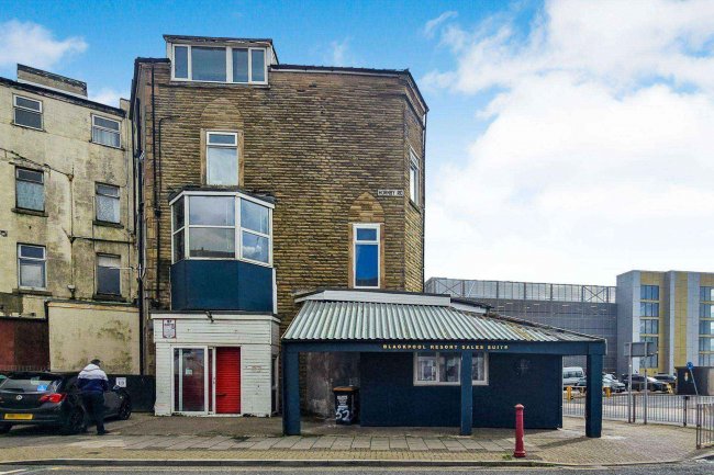 52 Central Drive, Blackpool, FY1 5QB 52