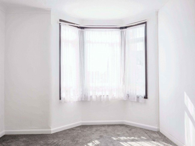 12 Clarissa Road, Romford, RM6 4ND 1