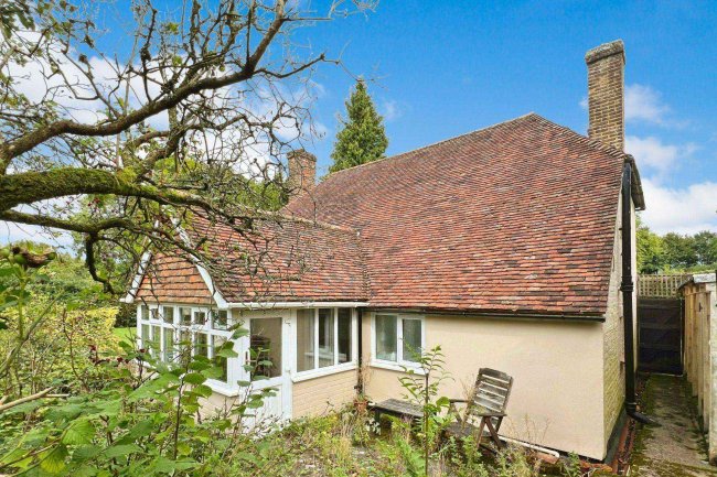 Blindhouse, Blindhouse Lane, Monks Horton, Ashford, TN25 6DP 6