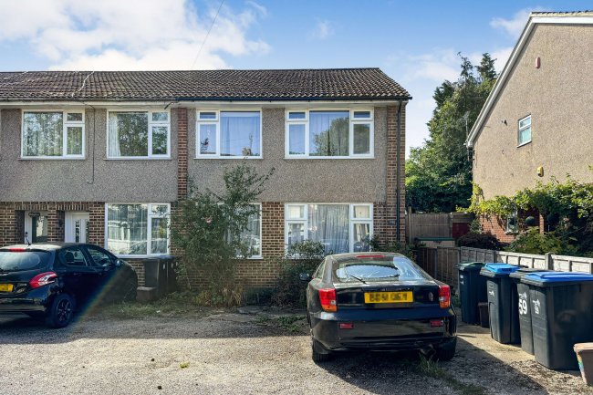 59-77 (odd) St George's Road, Enfield, EN1 4TY 9