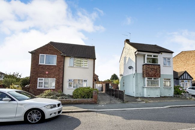 8 Garnault Road, (96-104 Russell Road and 2-8 Garnault Road), Enfield, EN1 4TR 10