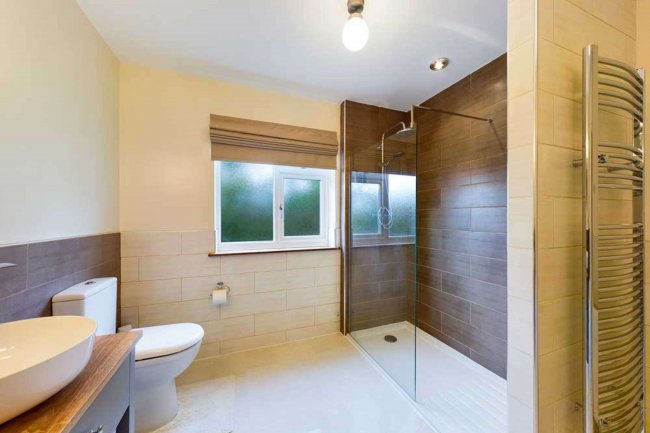 Knarr Farm Bungalow, Wisbech Road, Thorney, PE6 0TS 7