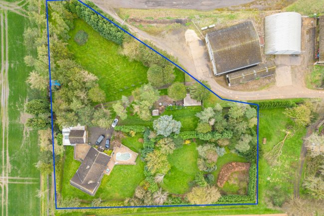 Knarr Farm Bungalow, Wisbech Road, Thorney, PE6 0TS 7