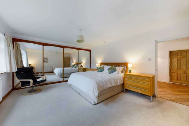 Knarr Farm Bungalow, Wisbech Road, Thorney, PE6 0TS 7