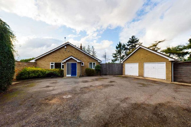 Knarr Farm Bungalow, Wisbech Road, Thorney, PE6 0TS 7