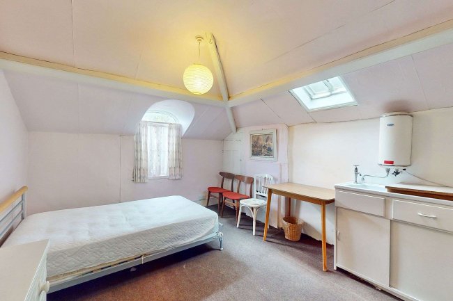 12 The Grove, Isleworth, TW7 4JZ 3