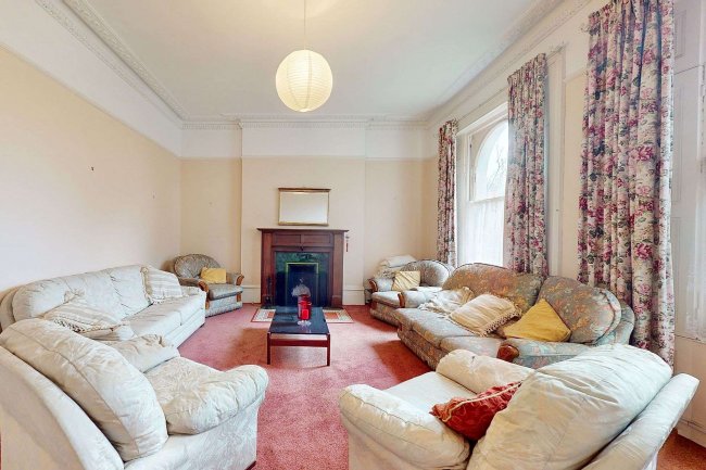 12 The Grove, Isleworth, TW7 4JZ 3