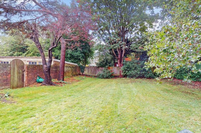 12 The Grove, Isleworth, TW7 4JZ 3