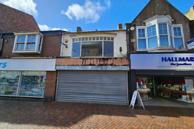 52 High Street, Redcar, TS10 3DR 34