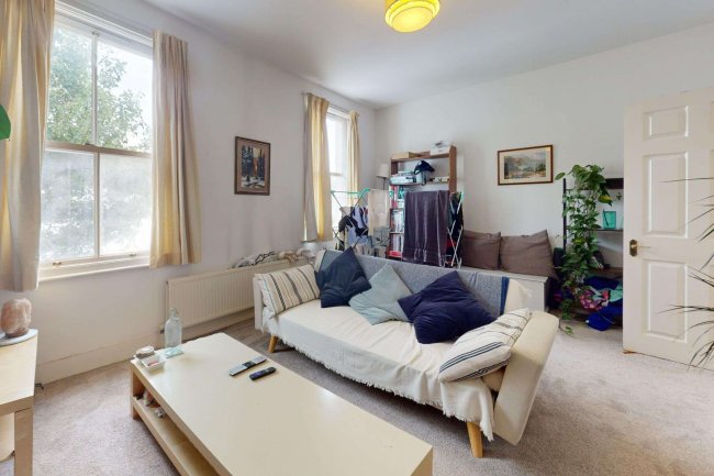 6 Tonsley Hill, London SW18 1BB 5