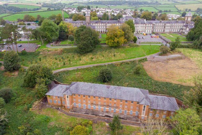 Former Nurses Accommodation, Parc Dewi Sant, Carmarthen SA31 3HB 10