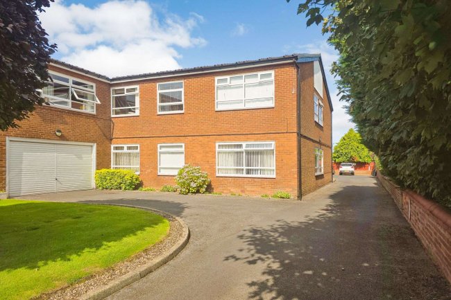 11 Silverburn, 193 St Annes Road East, Lytham St Annes, Lancashire, FY8 3HQ 3