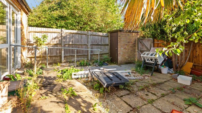 6 Wakefields Walk, Downfield Road, Cheshunt, Waltham Cross, EN8 8TB 10