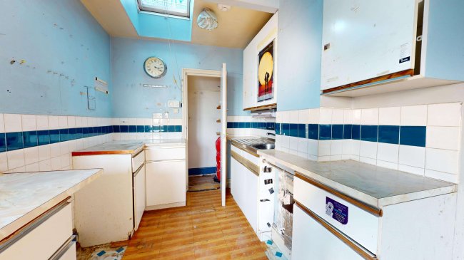 Flat C 32 Colberg Place, Stoke Newington, London, N16 5RB 7