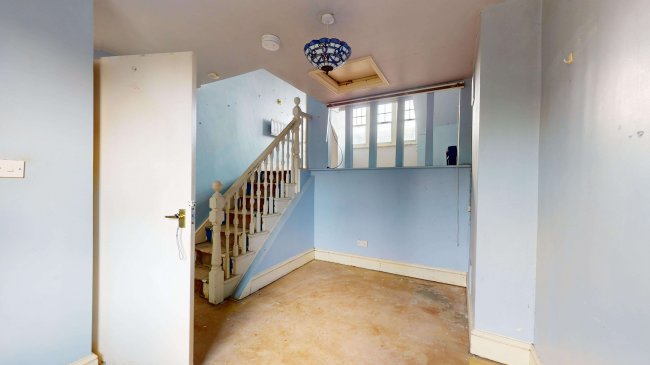 Flat C 32 Colberg Place, Stoke Newington, London, N16 5RB 7