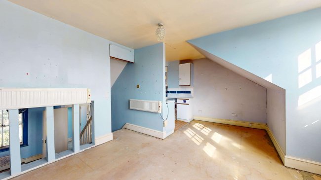 Flat C 32 Colberg Place, Stoke Newington, London, N16 5RB 7