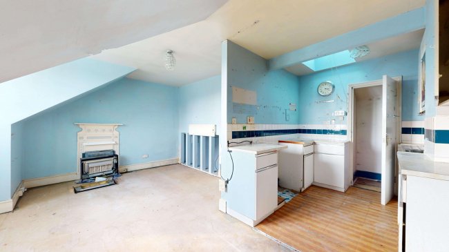 Flat C 32 Colberg Place, Stoke Newington, London, N16 5RB 7