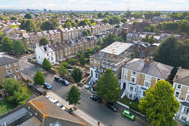 54 Windsor Road, Ealing, London W5 5PE 9