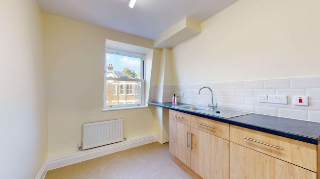 Flat C, 1 Wyndham Crescent, Tufnell Park, London, N19 5QJ 7