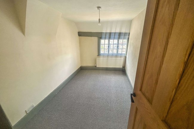 The Former Red Lion Public House, 1 London Road, Biggleswade SG18 8ED 10