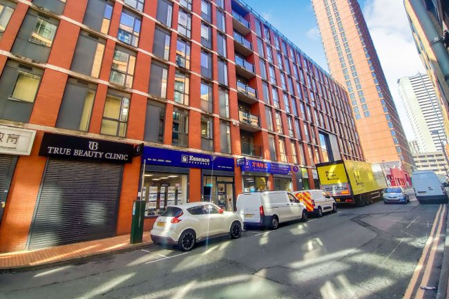 Apartment 74, 41 Essex Street, Birmingham B5 4TT 3