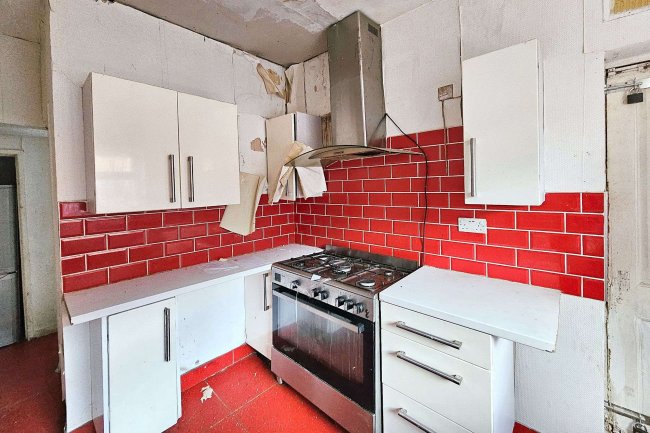 70 Bosworth Street, Manchester, M11 3AW 9