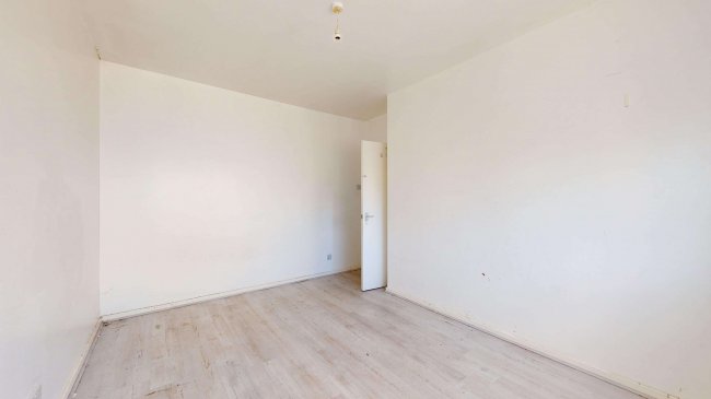 137 Alpha Grove, Poplar, London, E14 8PQ 8