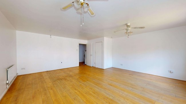 137 Alpha Grove, Poplar, London, E14 8PQ 8