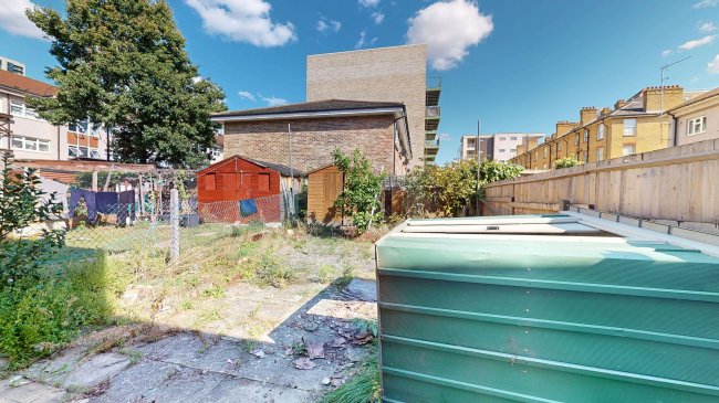 137 Alpha Grove, Poplar, London, E14 8PQ 8