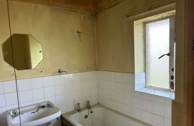 3 Coxborrow Close, Cookham, Maidenhead SL6 9HH 2