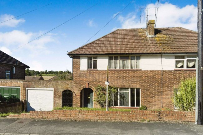 3 Coxborrow Close, Cookham, Maidenhead SL6 9HH 2