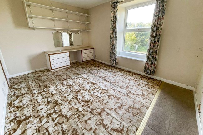 Lower Boswin, Porkellis, Helston, Cornwall, TR13 0HS 7