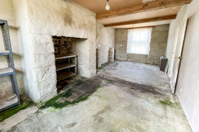 Lower Boswin, Porkellis, Helston, Cornwall, TR13 0HS 7