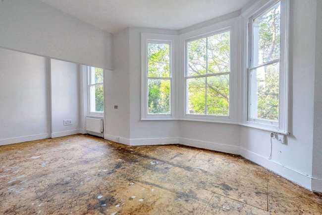 95c Cambridge Gardens, London, W10 6JE 10